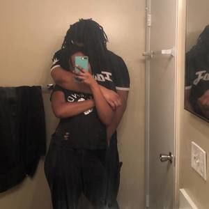 Meet your Posher, Pascale